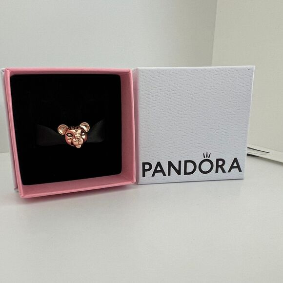 Pandora Rose Sparkling Lion Princess Charm - Picture 10 of 10